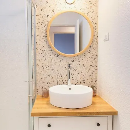 Firpo - Cozy Two Bedroom Centre Apartment